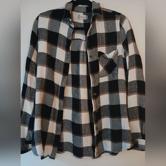 Altar'd State Soft Black White Fall Checkered Flannel Button-Down Shirt XS - Picture 2 of 12